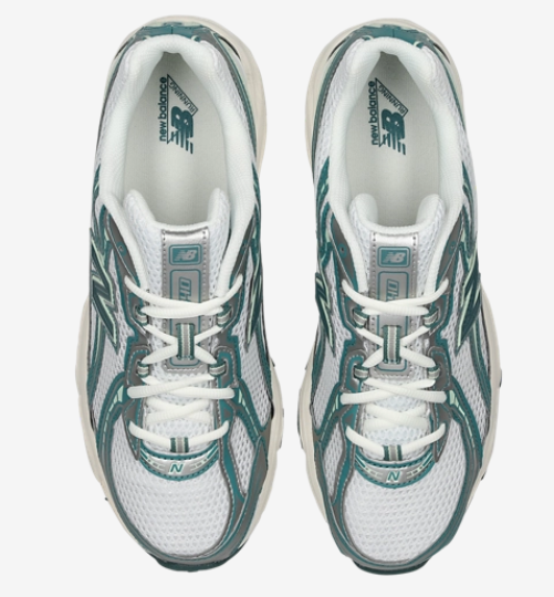 New Balance 740 Verde