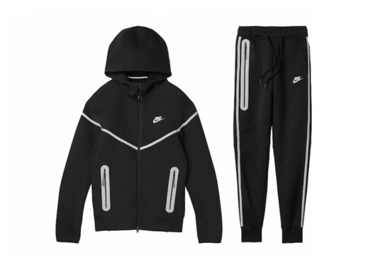Nike Tech Fleece Tracksuit - Preto